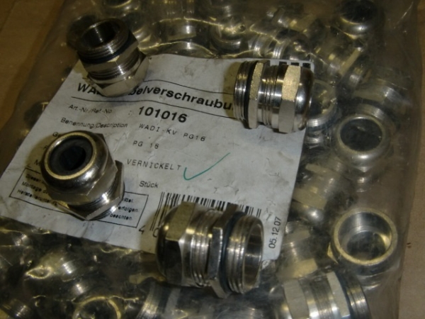 101016 Kabelverschraubung Messing vern. PG16